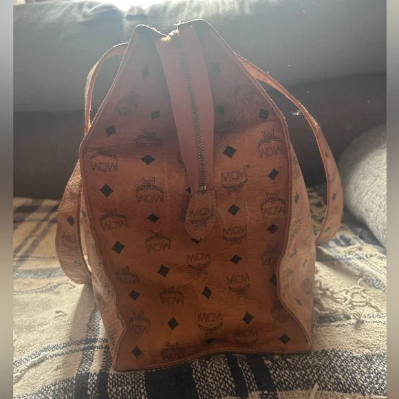 MCM Munchen Cognac Visetos Signature Leather and Canvas XXL Travel Tote Bag RARE - Picture 6 of 14